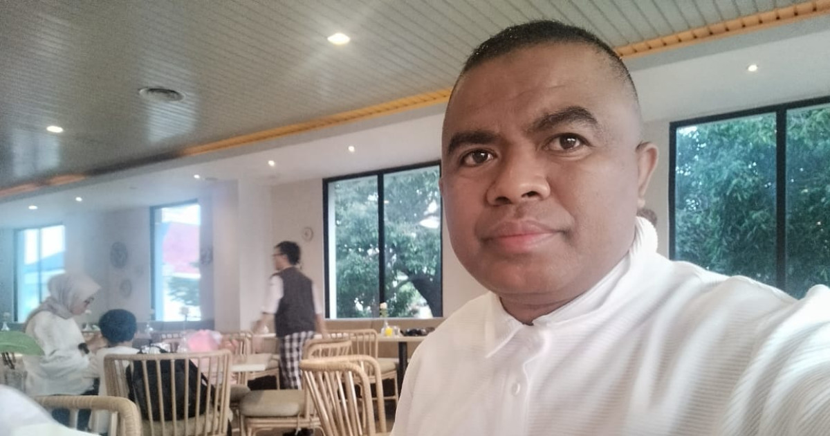 Gambar sampul MENYIKAPI DINAMIKA LULUS UJI KOMPETENSI JABATAN FUNGSIONAL